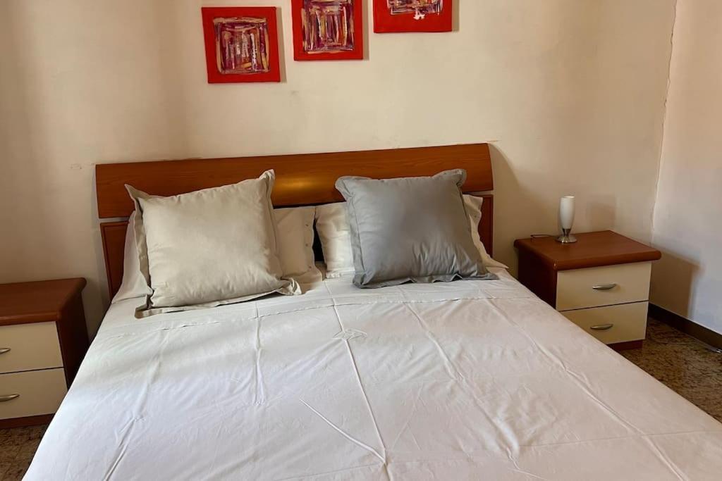 Casa Rosa Di Maria Gabriella San Vito A 30 Km Da Villasimius Ngoại thất bức ảnh